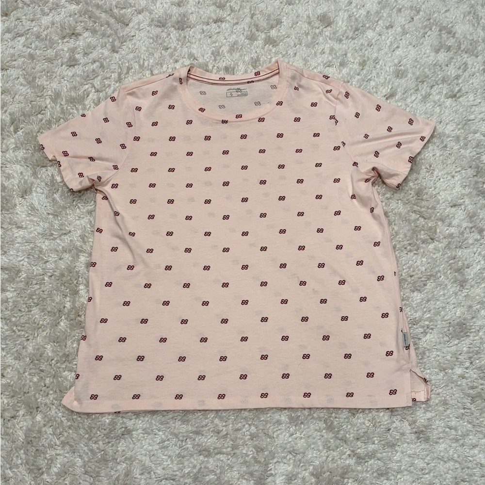 Eddie Bauer women's‎ size large top in pink with an all-over monogram print.